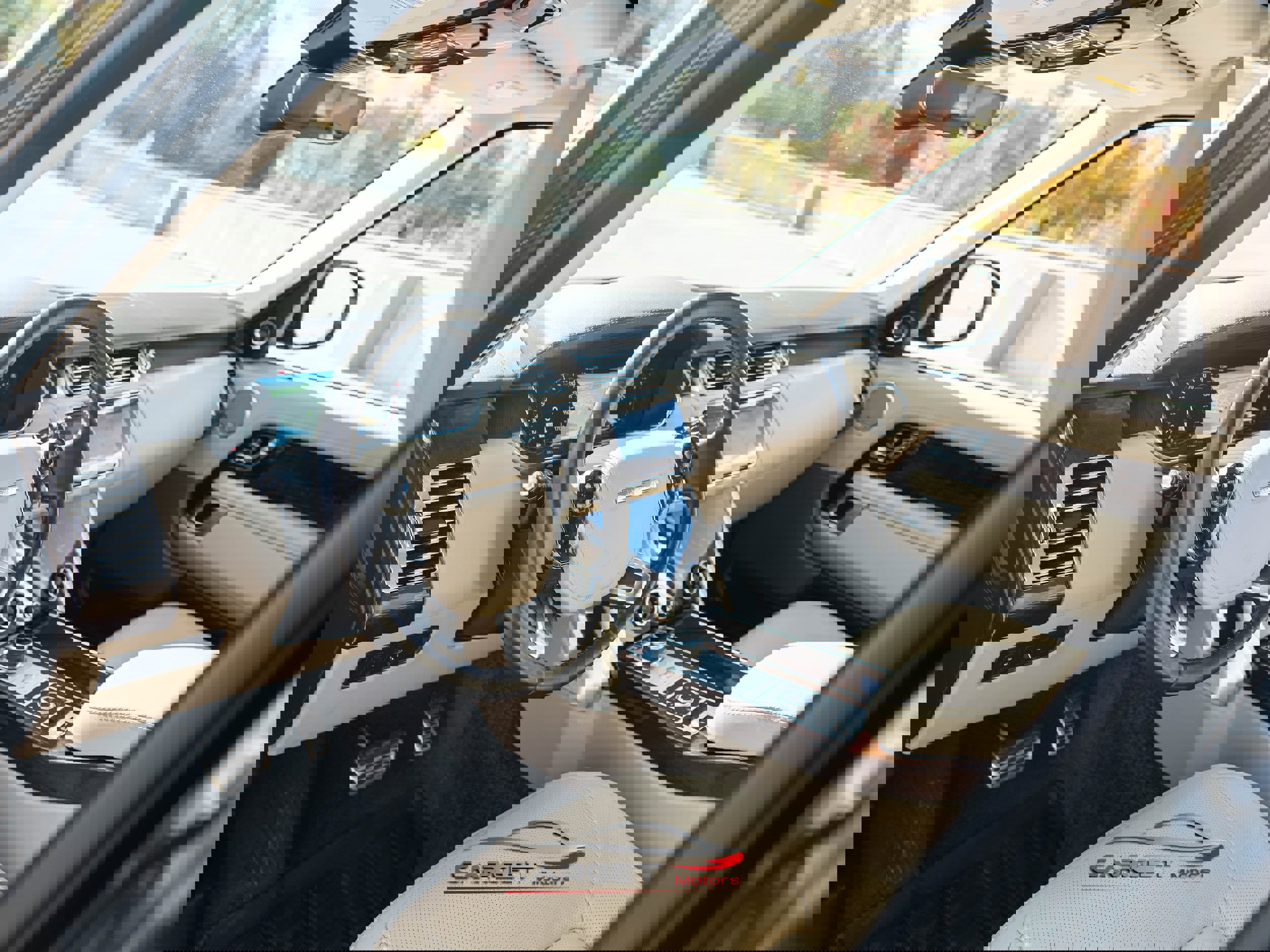 Used 2021 Land Rover Range Rover P525 Westminster Edition image 13