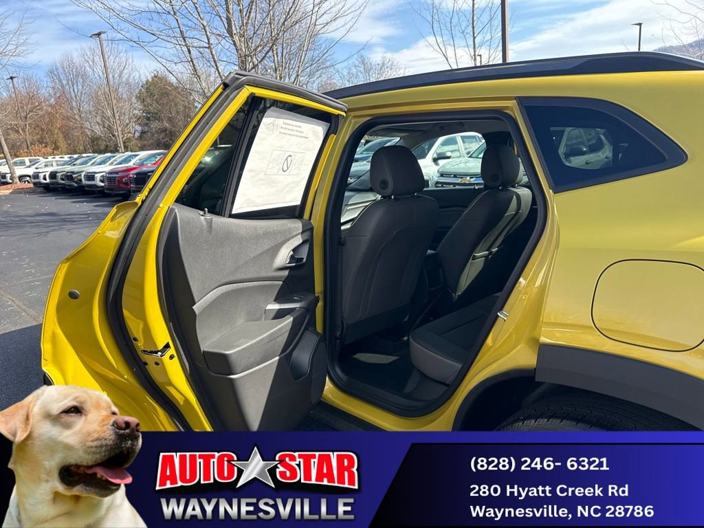 New 2025 Chevrolet Trax ACTIV w/ Driver Confidence Package image 18