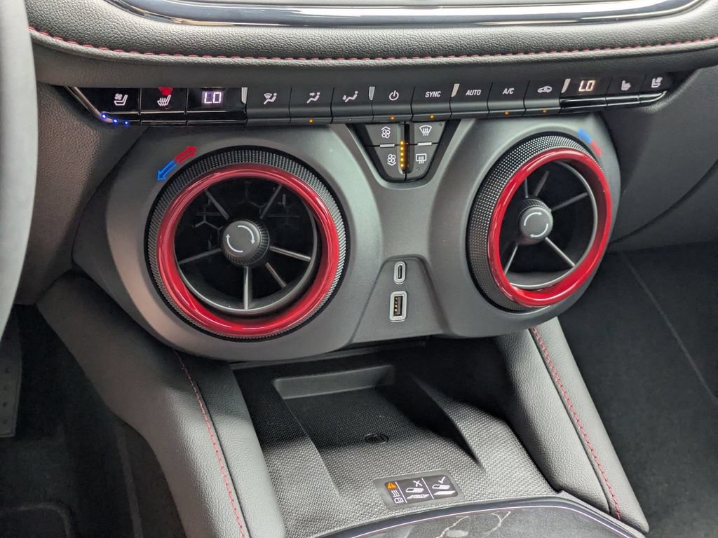 New 2026 Chevrolet Blazer RS w/ Driver Confidence II Package FWD image 22