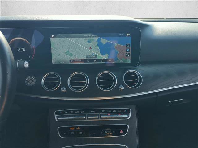 Used 2021 Mercedes-Benz E 350 Sedan image 12
