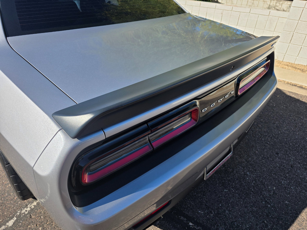 Used 2015 Dodge Challenger SRT Hellcat image 16