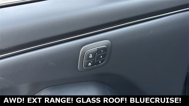 New 2025 Ford Mustang Mach-E Premium image 8