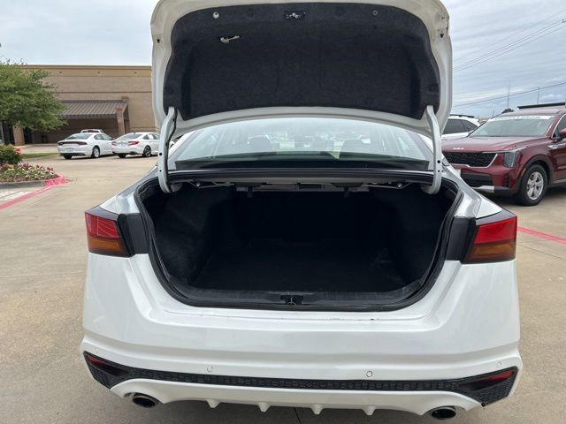 Used 2025 Nissan Altima 2.5 SV w/ SV Premium Package FWD image 9