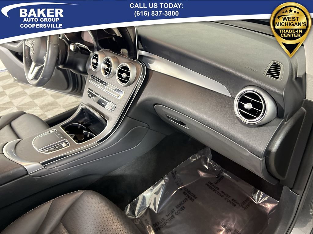 Used 2021 Mercedes-Benz GLC 300 4MATIC image 28