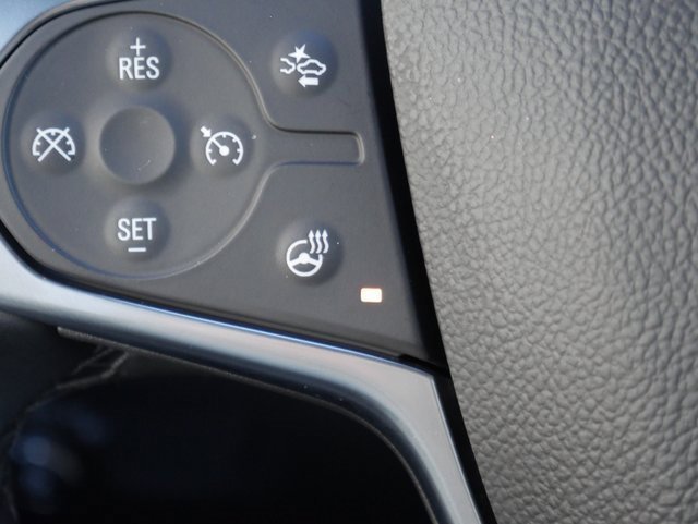 Used 2023 Chevrolet Traverse Premier image 5