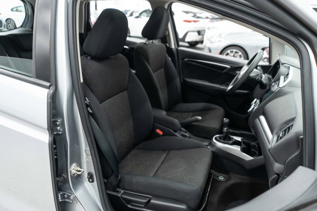 Used 2017 Honda Fit EX image 11