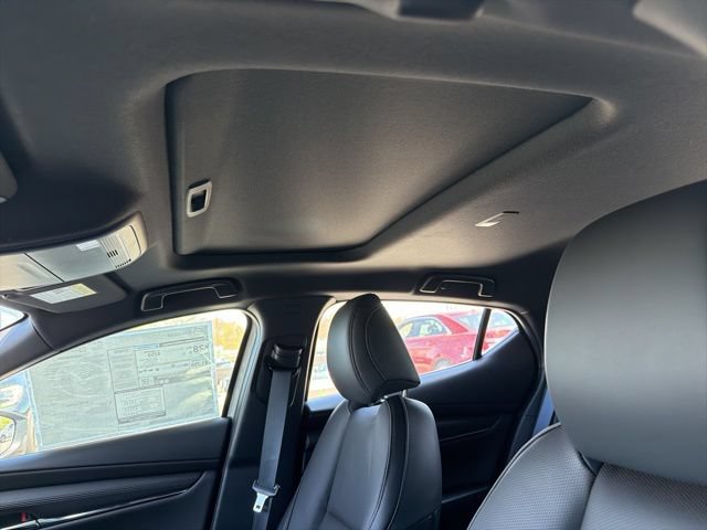 New 2026 MAZDA MAZDA3 2.5 S Hatchback w/ Premium Pkg FWD image 16
