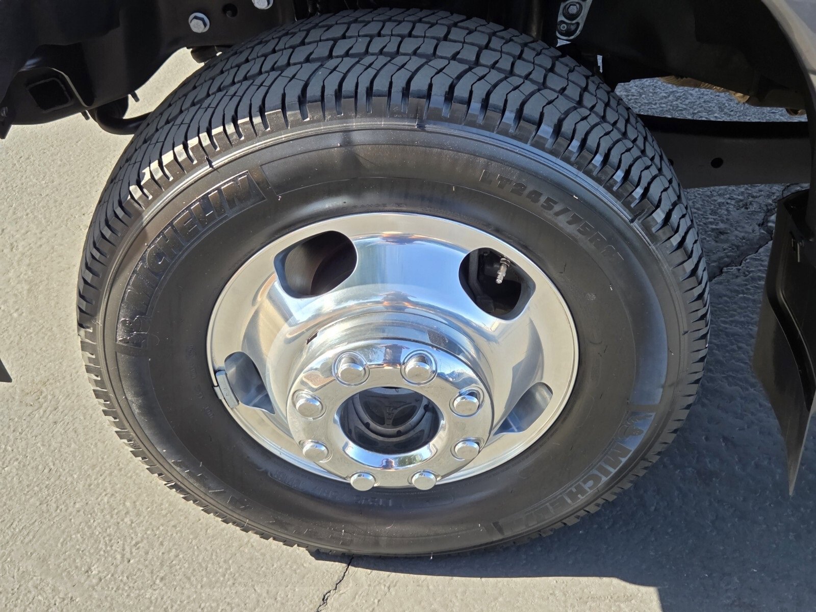 Certified 2021 Ford F350 Platinum image 9