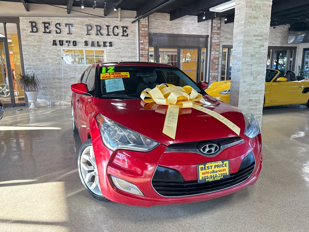 Used 2012 Hyundai Veloster w/ Style Pkg