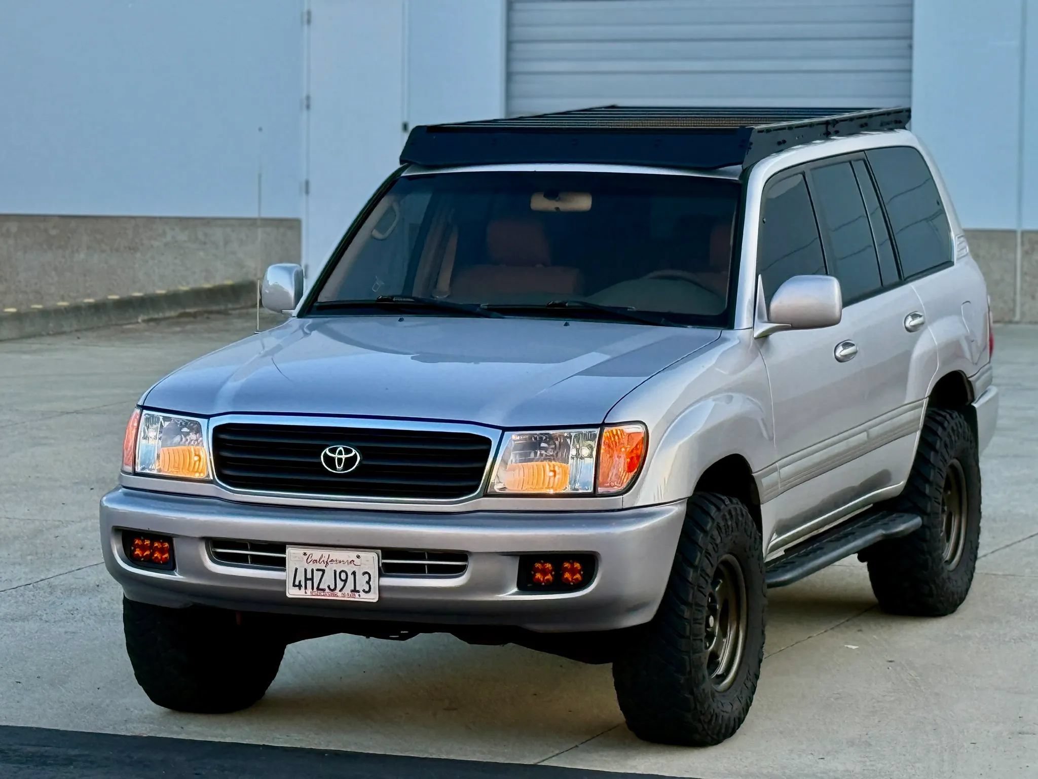 Used 2000 Toyota Land Cruiser AWD/4WD image 3