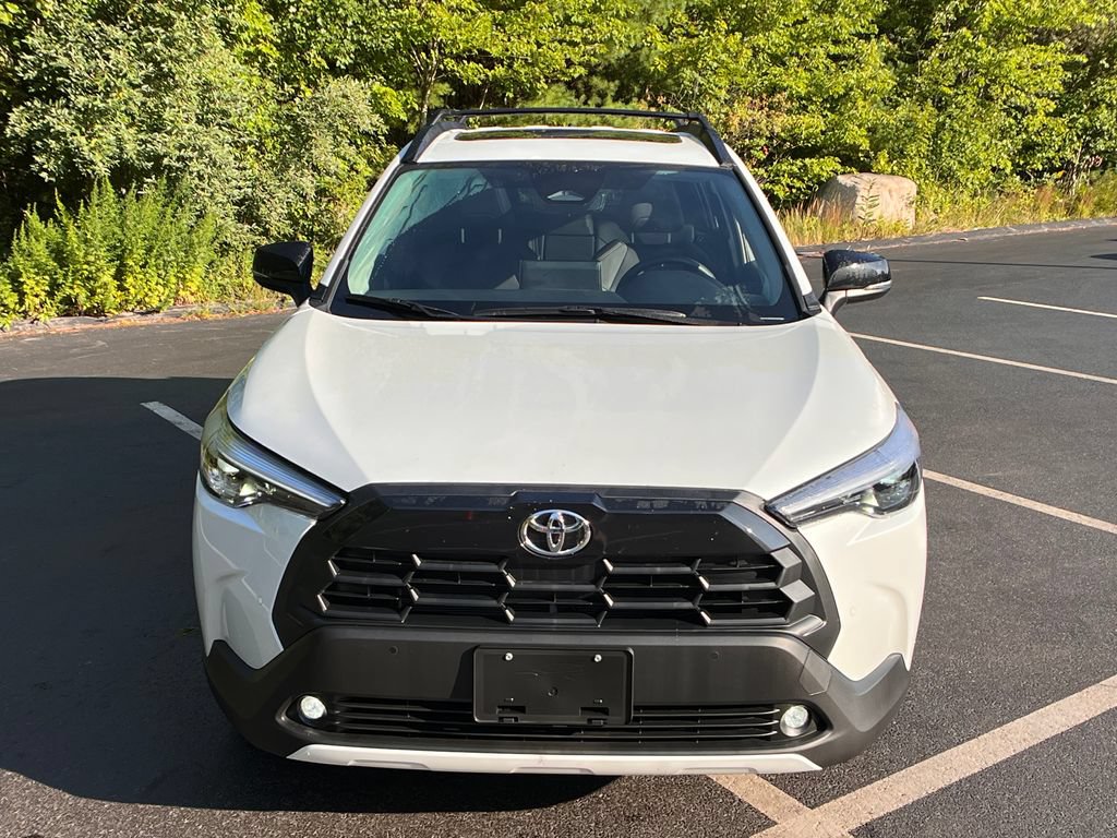 Used 2026 Toyota Corolla Cross XLE w/ Convenience Package AWD/4WD image 8