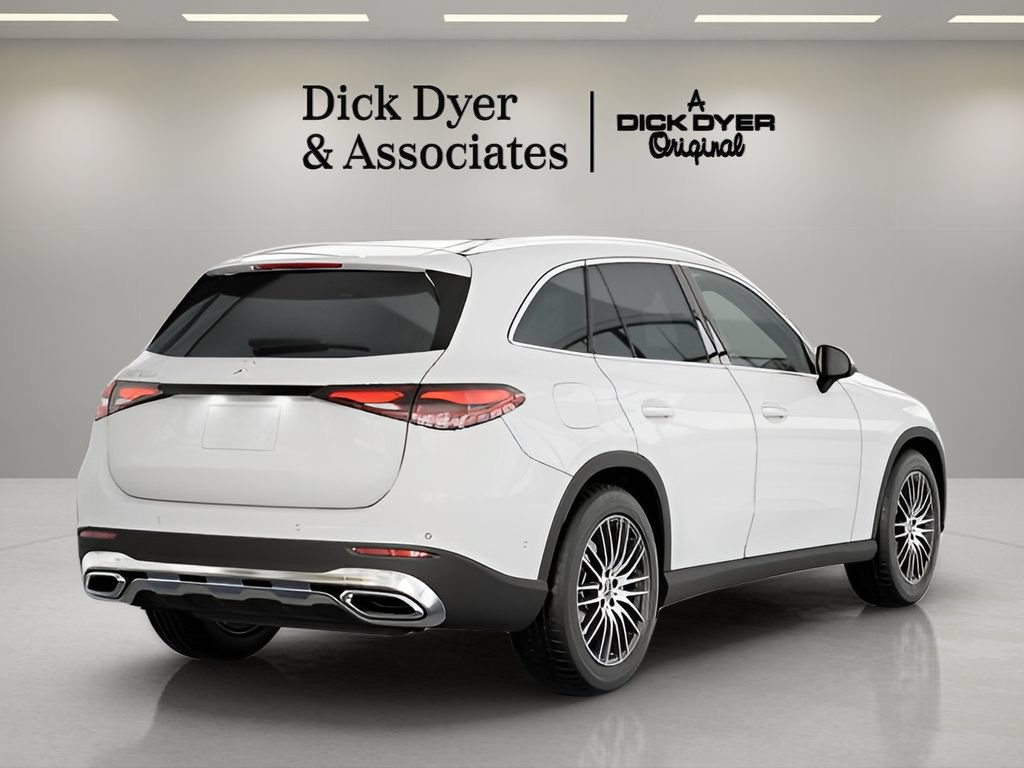 Used 2026 Mercedes-Benz GLC 300 image 18