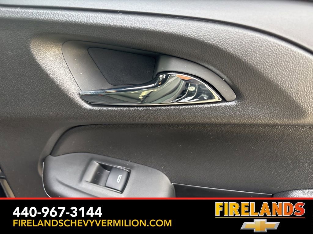 Used 2024 Chevrolet TrailBlazer RS w/ Convenience Package image 36