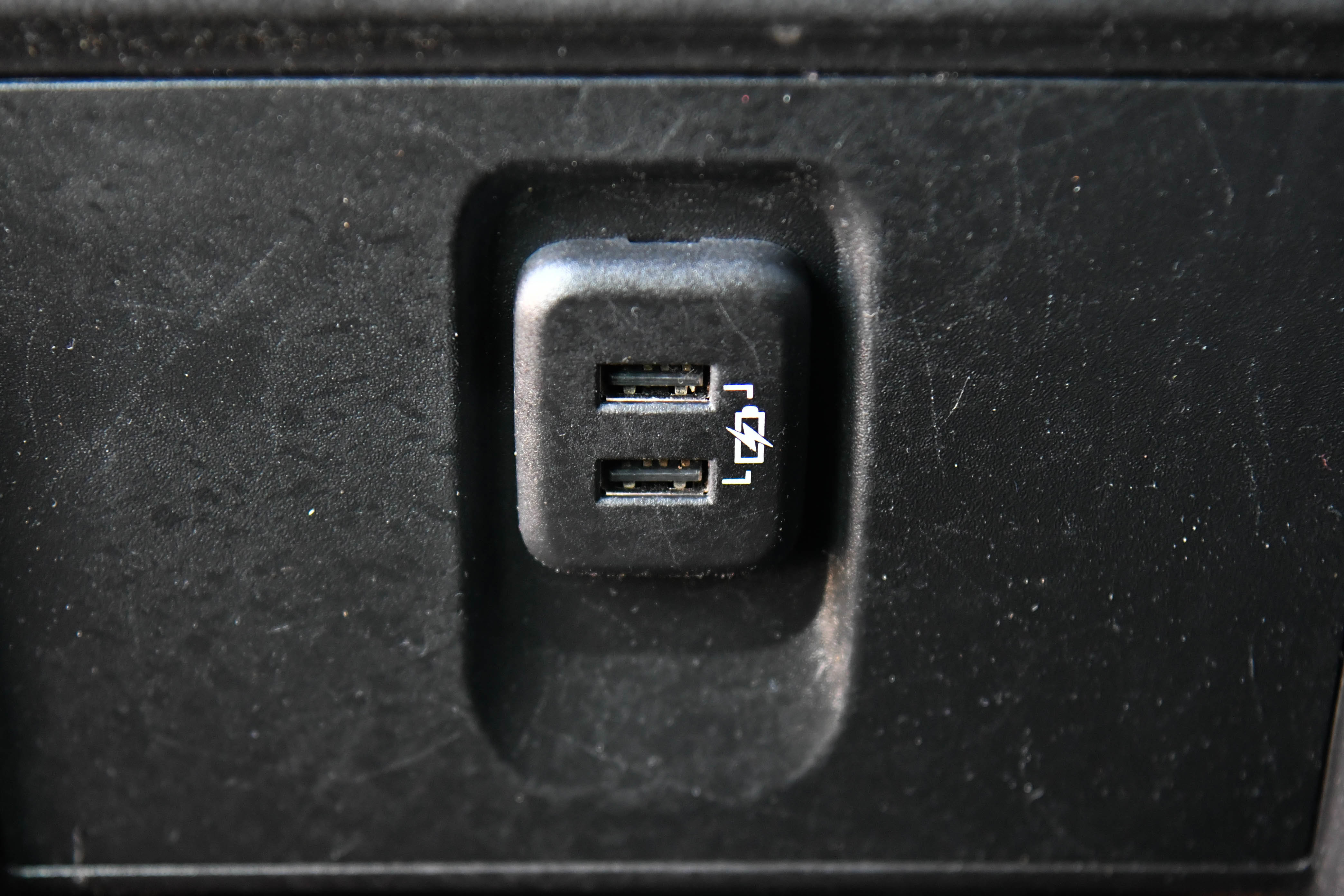 Used 2022 Chevrolet Traverse LT image 37