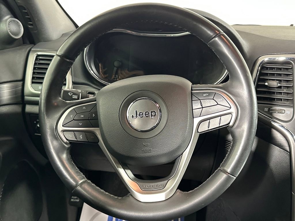 Used 2020 Jeep Grand Cherokee Laredo image 22