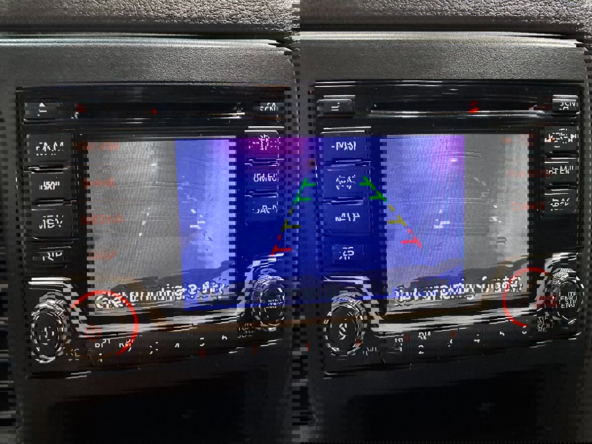 Used 2018 Nissan NV 2500 SV w/ Rear Door Glass Package image 32