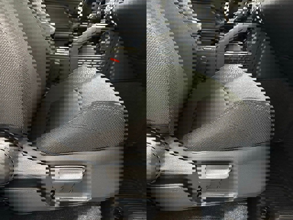 Used 2025 Toyota 4Runner SR5 image 56