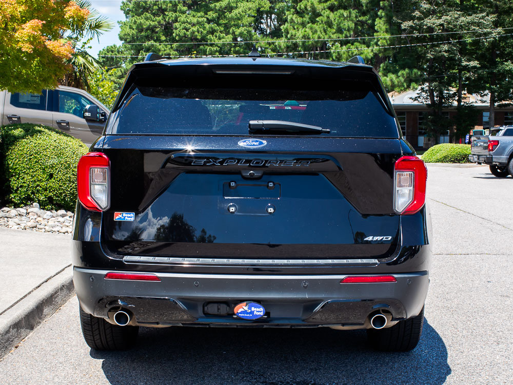Used 2022 Ford Explorer ST-Line w/ Class IV Trailer Tow Package AWD/4WD image 4