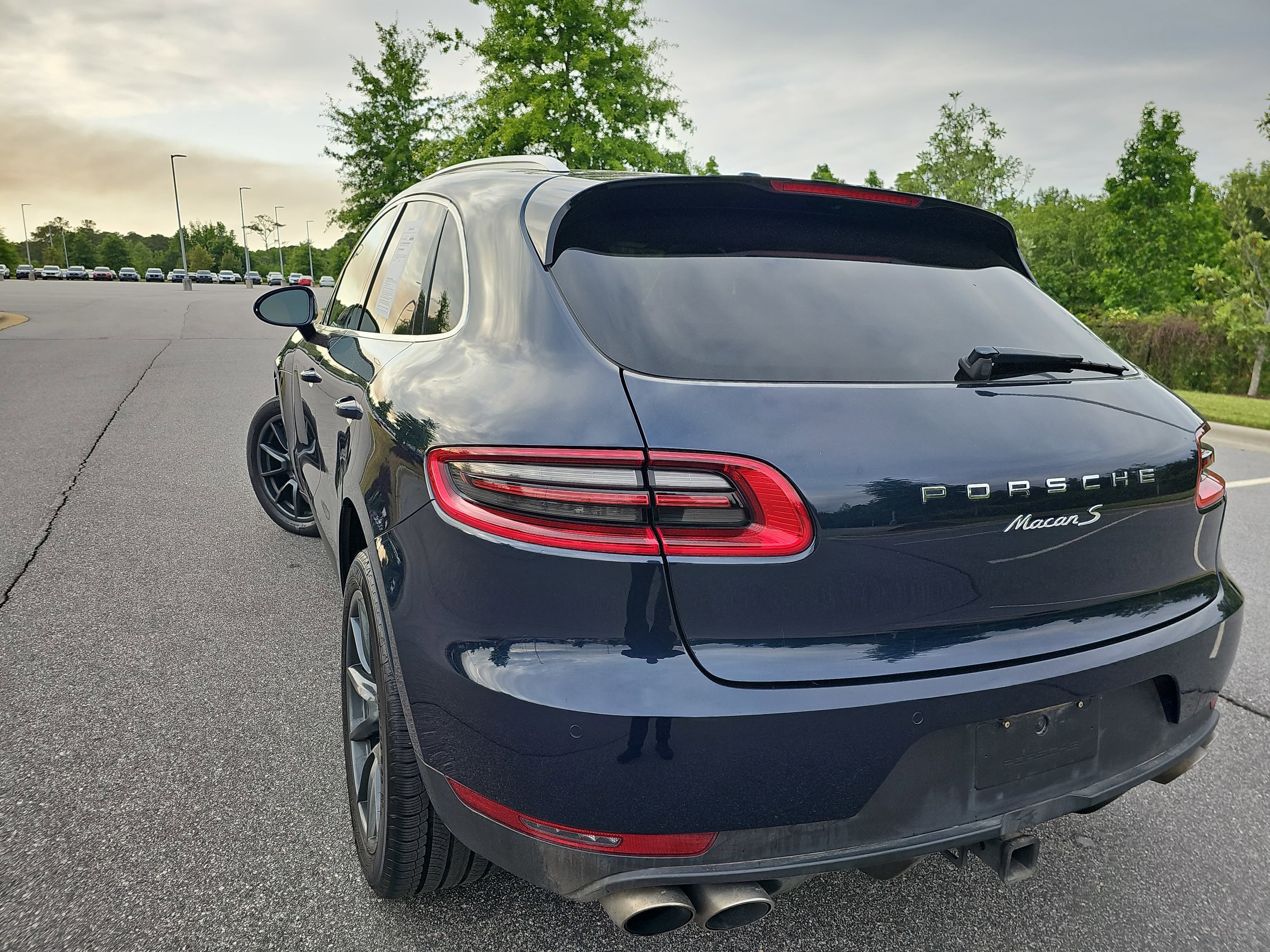 Used 2017 Porsche Macan S AWD/4WD image 34