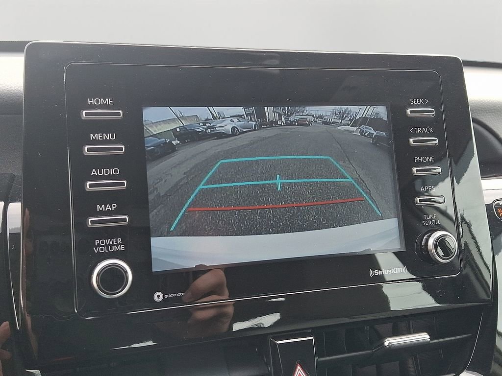 Used 2022 Toyota Camry SE image 18