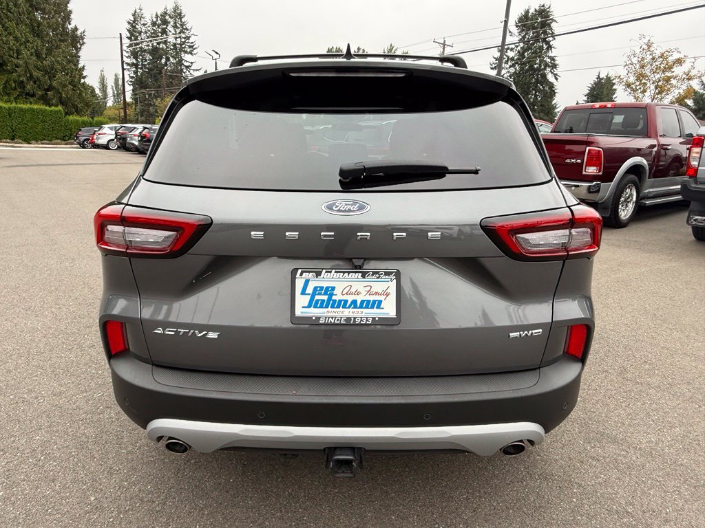 Used 2024 Ford Escape Active w/ Tech Pack #1 AWD/4WD image 4