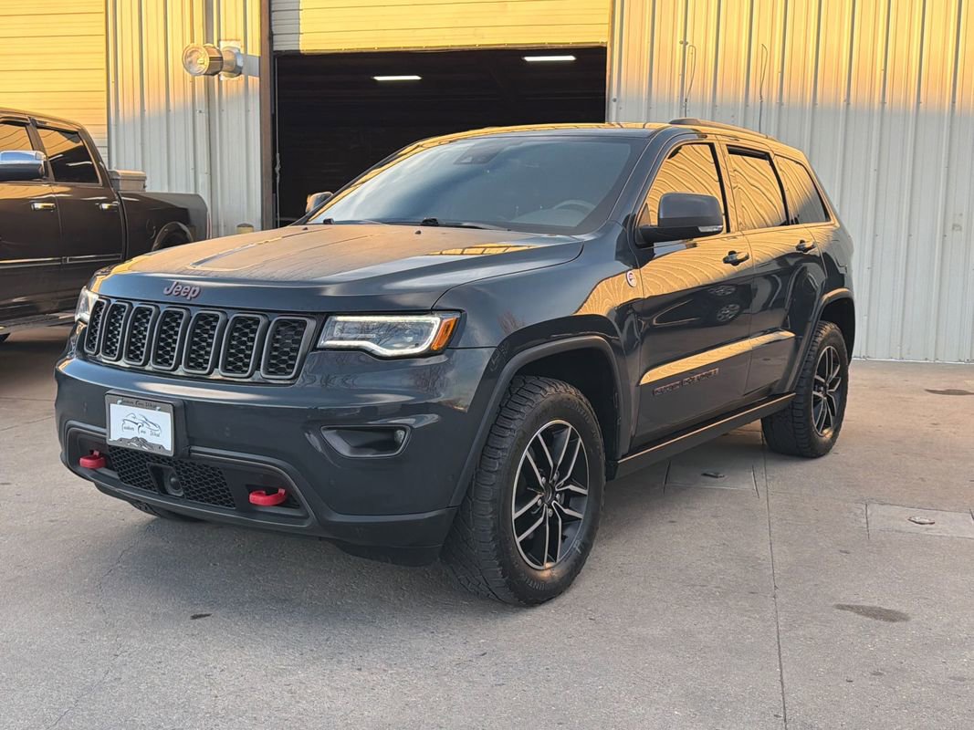 Used 2017 Jeep Grand Cherokee Trailhawk w/ Trailhawk Luxury Group image 1