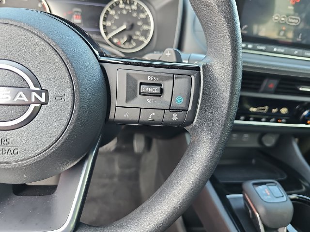 Used 2023 Nissan Rogue SV AWD/4WD image 20