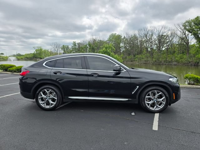 Used 2023 BMW X4 xDrive30i w/ Premium Package AWD/4WD image 5