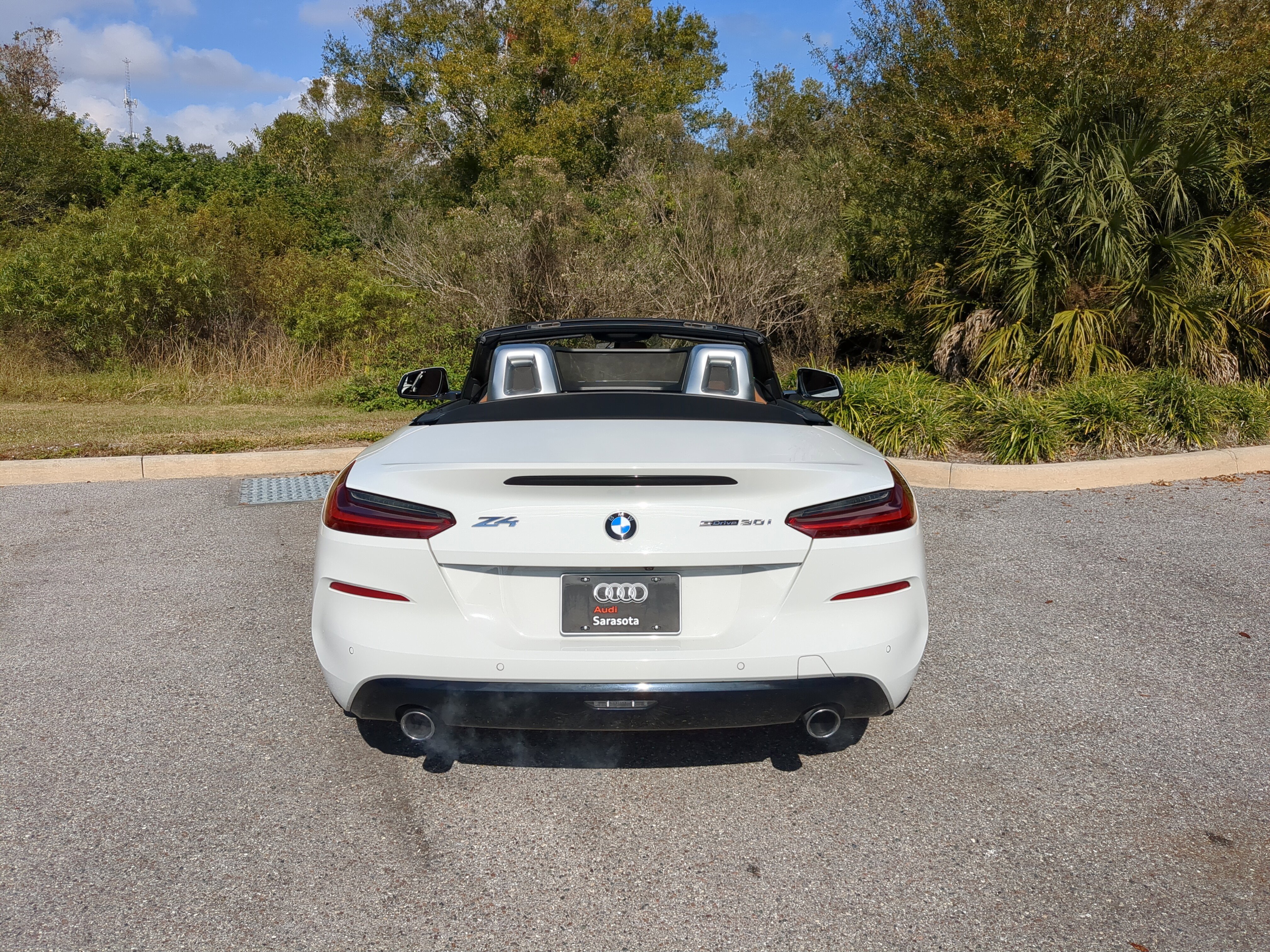 Used 2019 BMW Z4 sDrive30i w/ Executive Package image 5