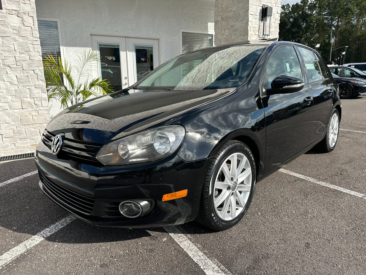 Used 2011 Volkswagen Golf TDI image 3