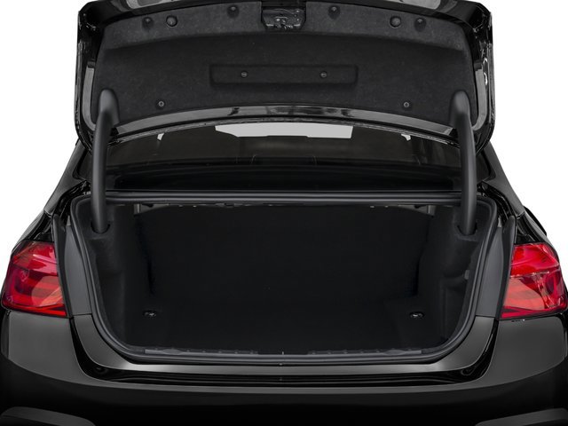 Used 2016 BMW 320i xDrive Sedan image 11