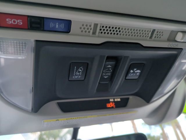 Used 2020 Subaru Forester Premium AWD/4WD image 24