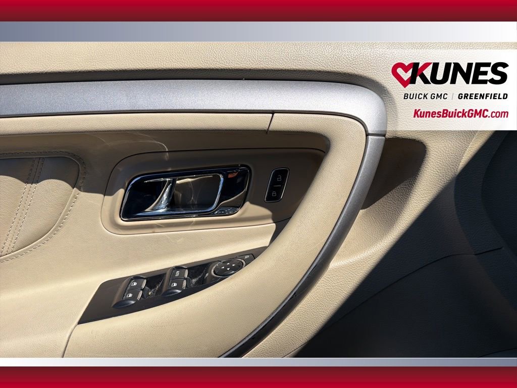 Used 2013 Ford Taurus SE FWD image 16