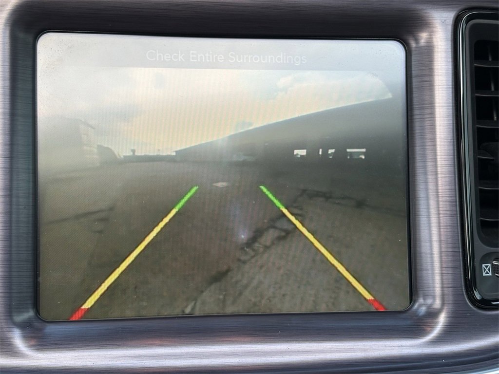 Used 2015 Dodge Challenger R/T Plus image 20