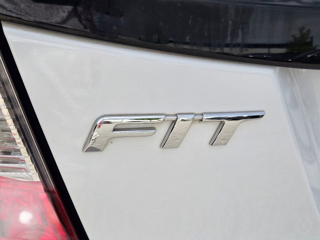 Used 2019 Honda Fit LX image 12