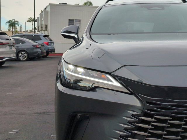 Used 2025 Lexus RX 350h w/ Convenience Package image 11