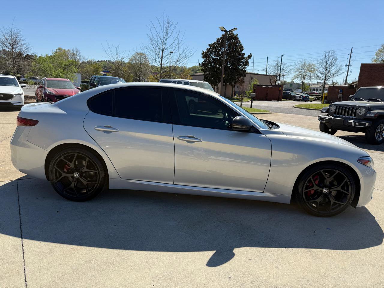 Used 2020 Alfa Romeo Giulia Ti w/ Nero Edizione image 7