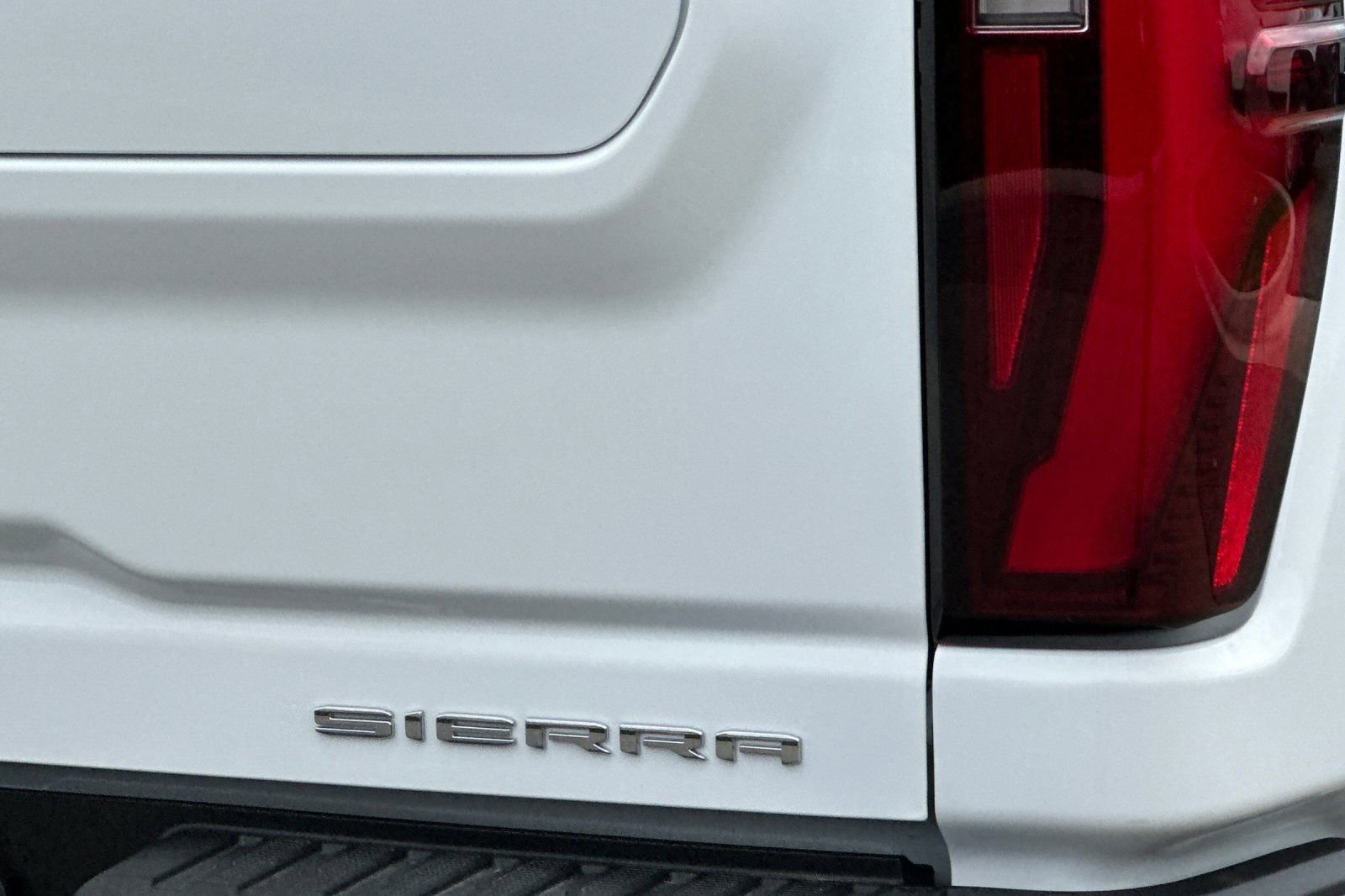 Certified 2025 GMC Sierra 2500 Denali Ultimate AWD/4WD image 28