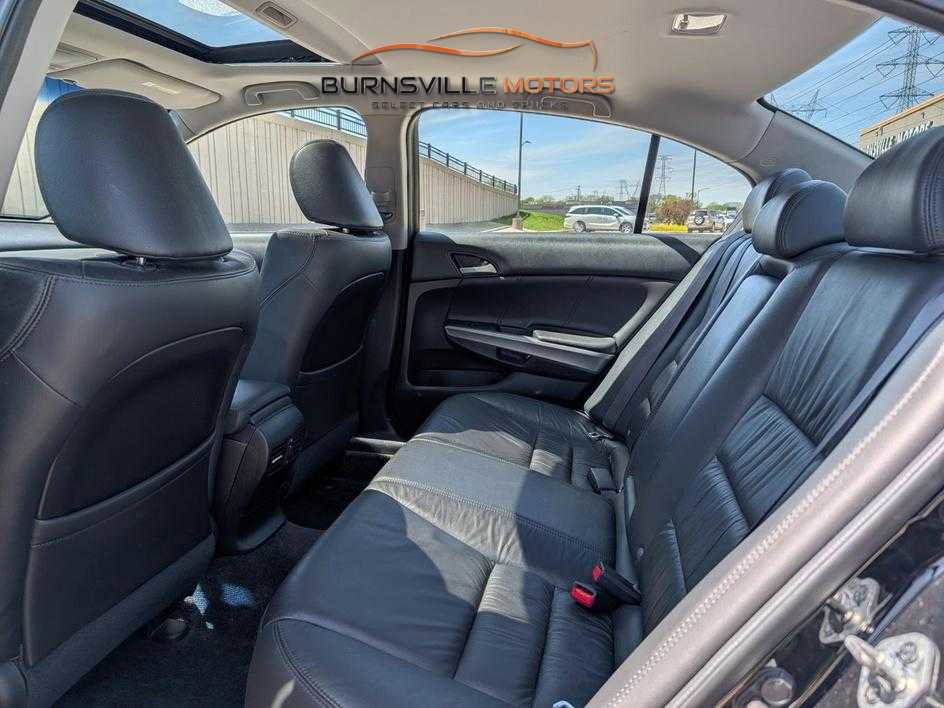 Used 2010 Honda Accord EX-L image 11