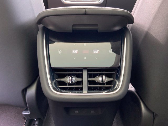 New 2026 Volvo EX90 Ultra AWD/4WD image 14