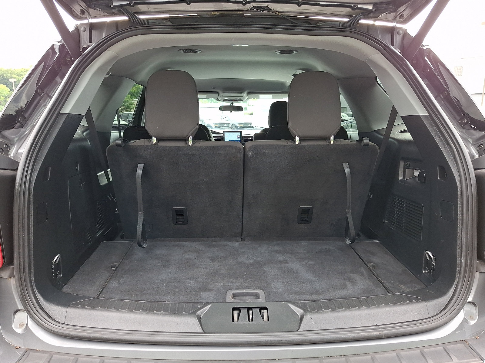 Certified 2023 Ford Explorer XLT AWD/4WD image 30