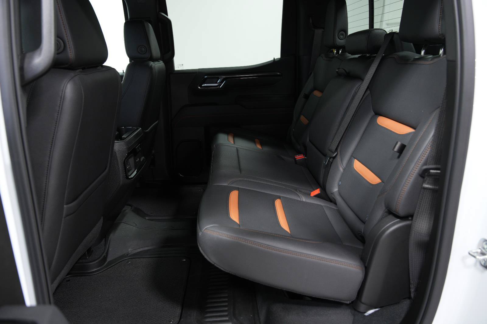 Used 2025 GMC Sierra 1500 AT4 w/ AT4 Premium Package AWD/4WD image 21