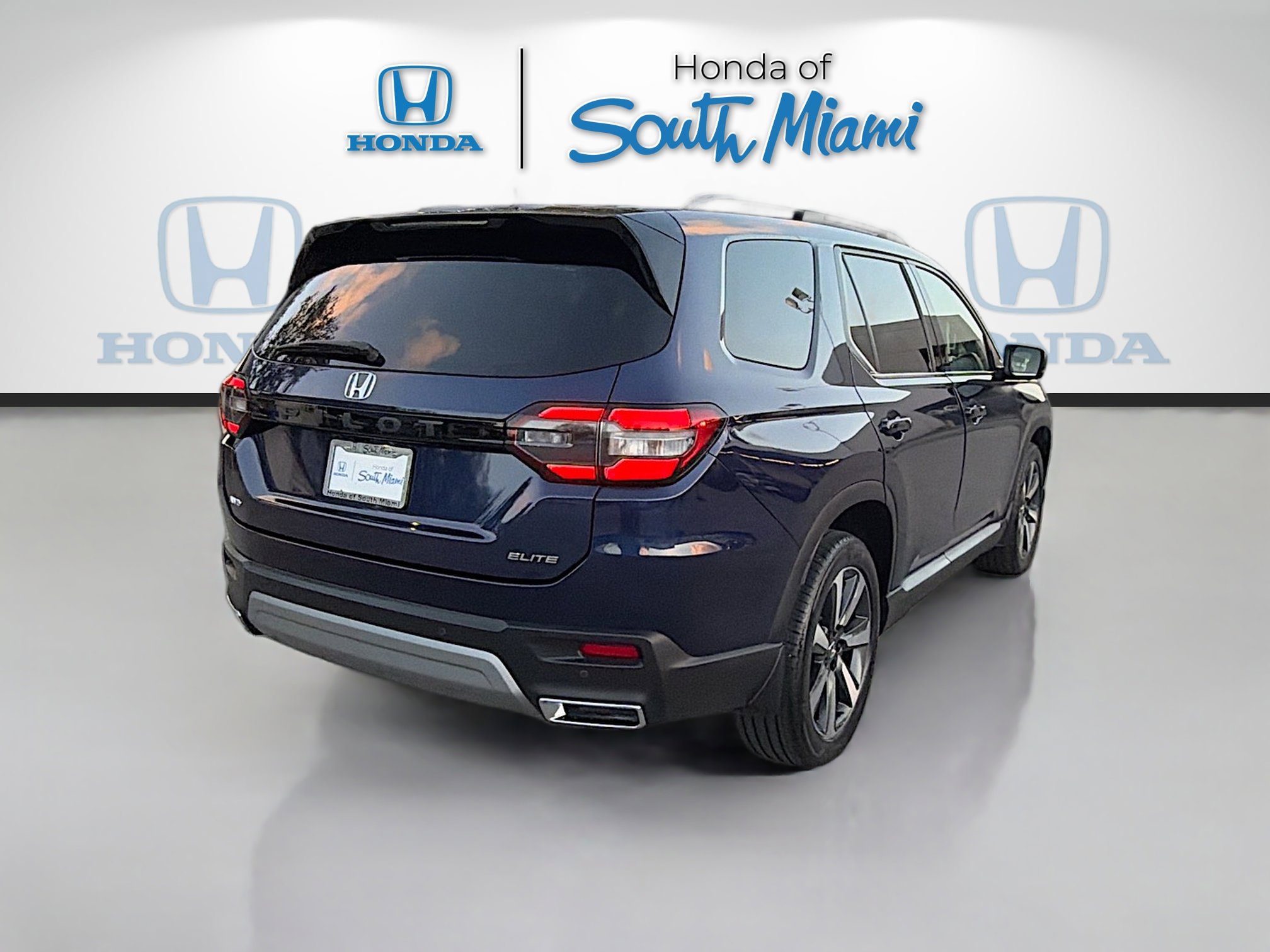 Certified 2023 Honda Pilot Elite image 7