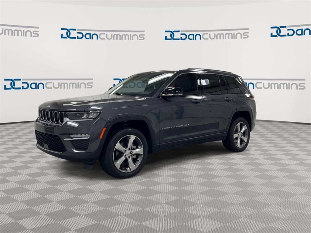 Used 2022 Jeep Grand Cherokee Limited image 4