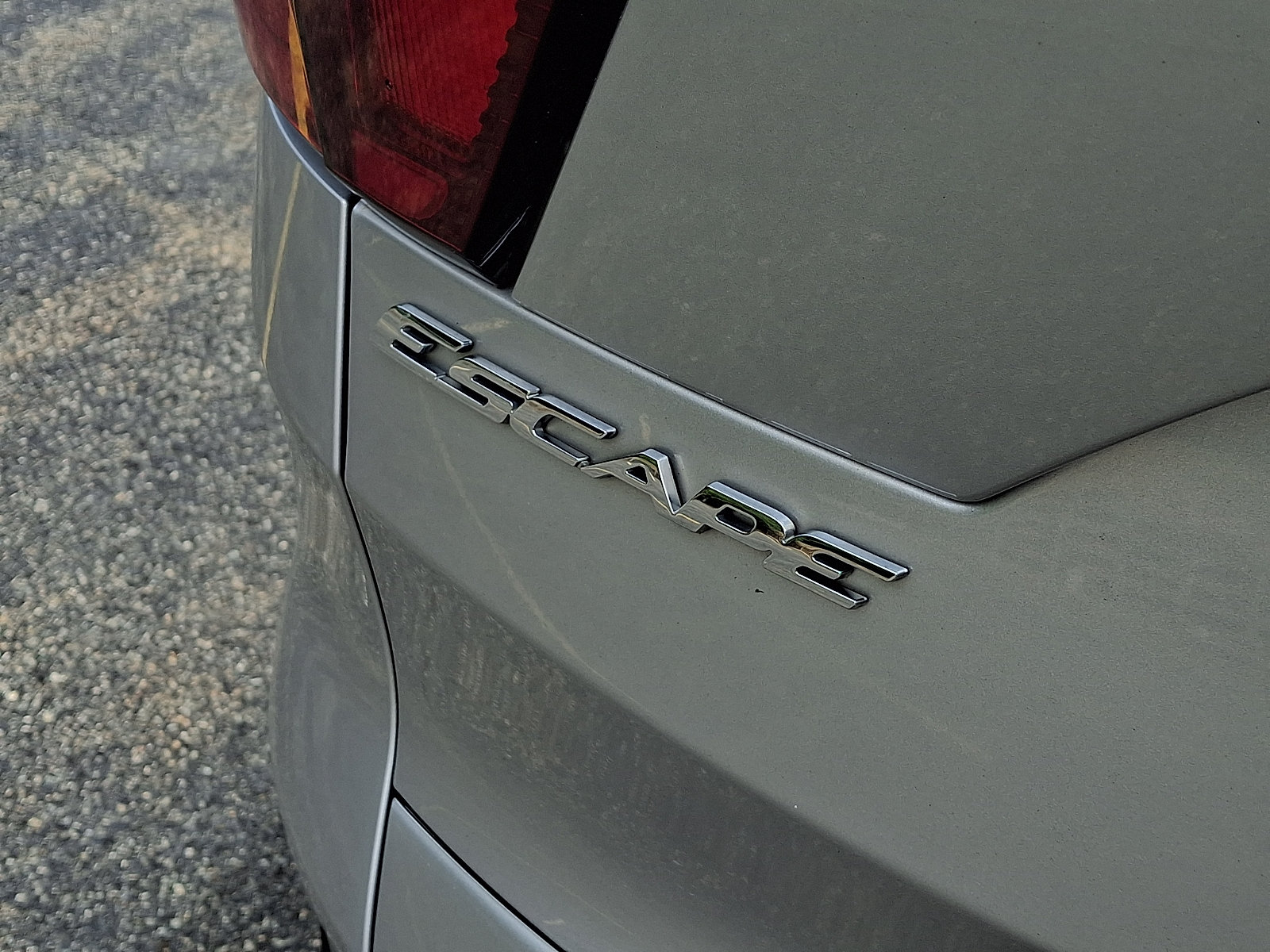 Used 2019 Ford Escape Titanium AWD/4WD image 31