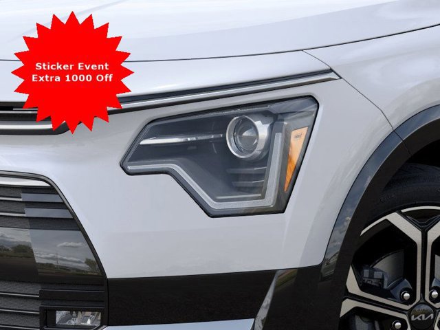 New 2025 Kia Niro EX Touring image 13