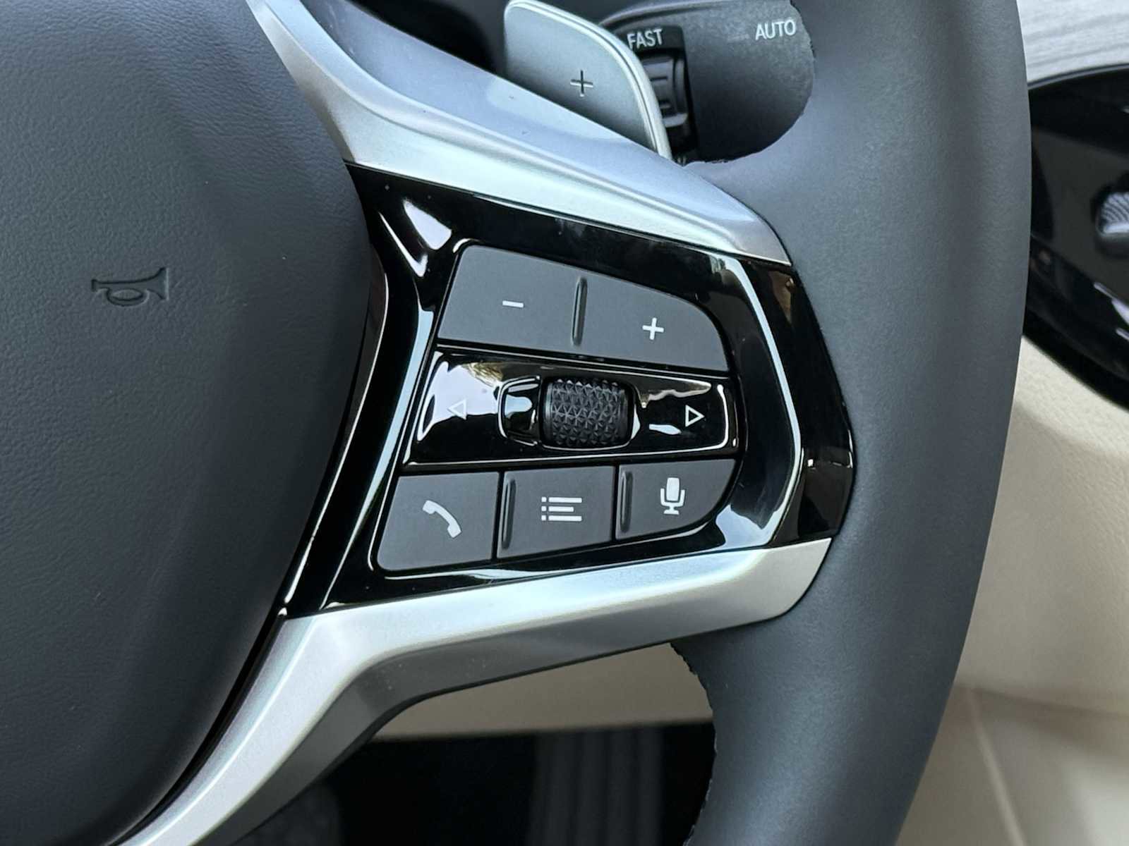 New 2025 BMW 330i xDrive Sedan w/ Premium Package image 16