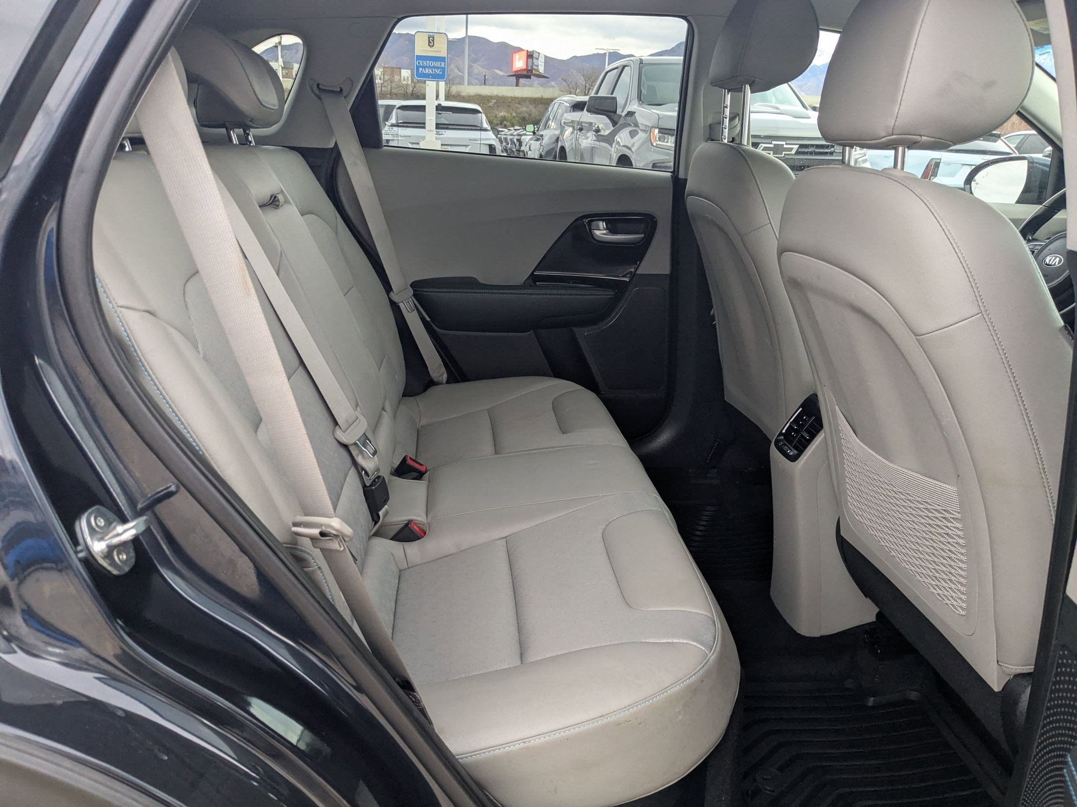 Used 2019 Kia Niro EX image 19