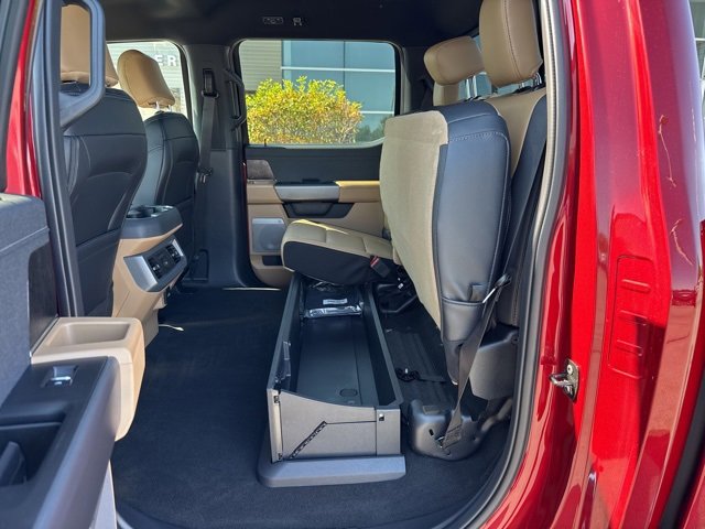 New 2026 Ford F250 Lariat image 24