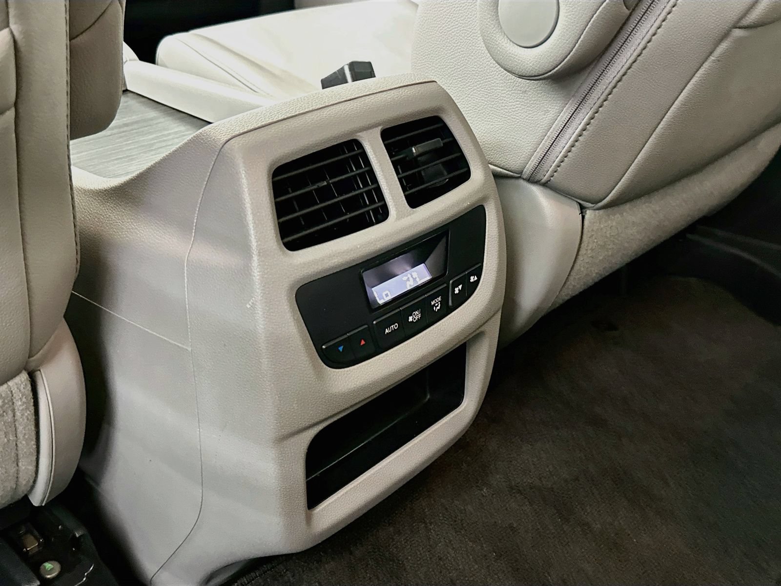 Used 2016 Honda Pilot EX-L image 26